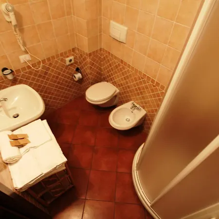 فندق مبيت وإفطار San Francesco سيينا