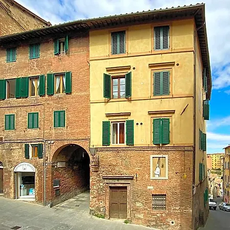Bed & Breakfast San Francesco 4*